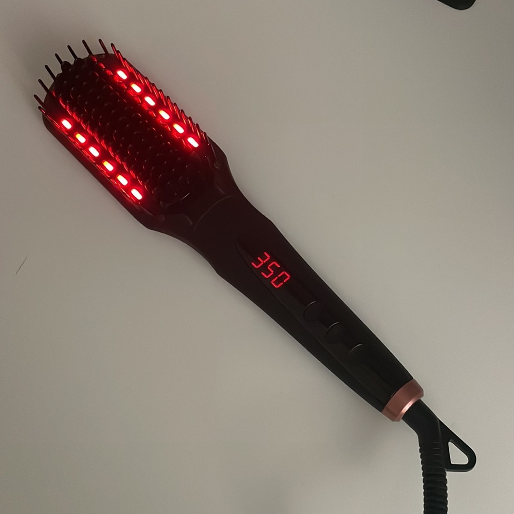 amika Black Hair Brush - Picture 4 of 5